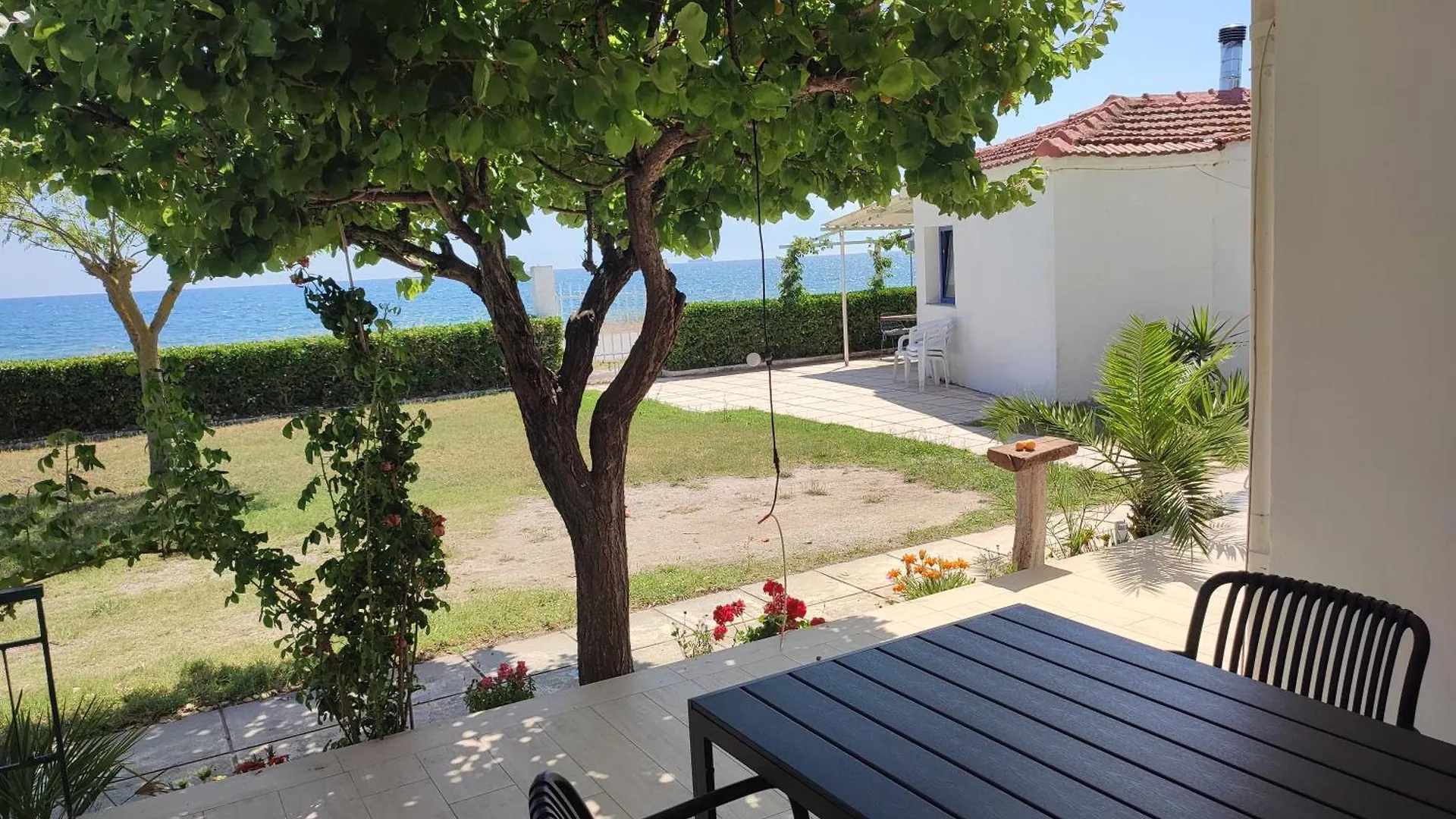 Apt Al Mare Epanomi
